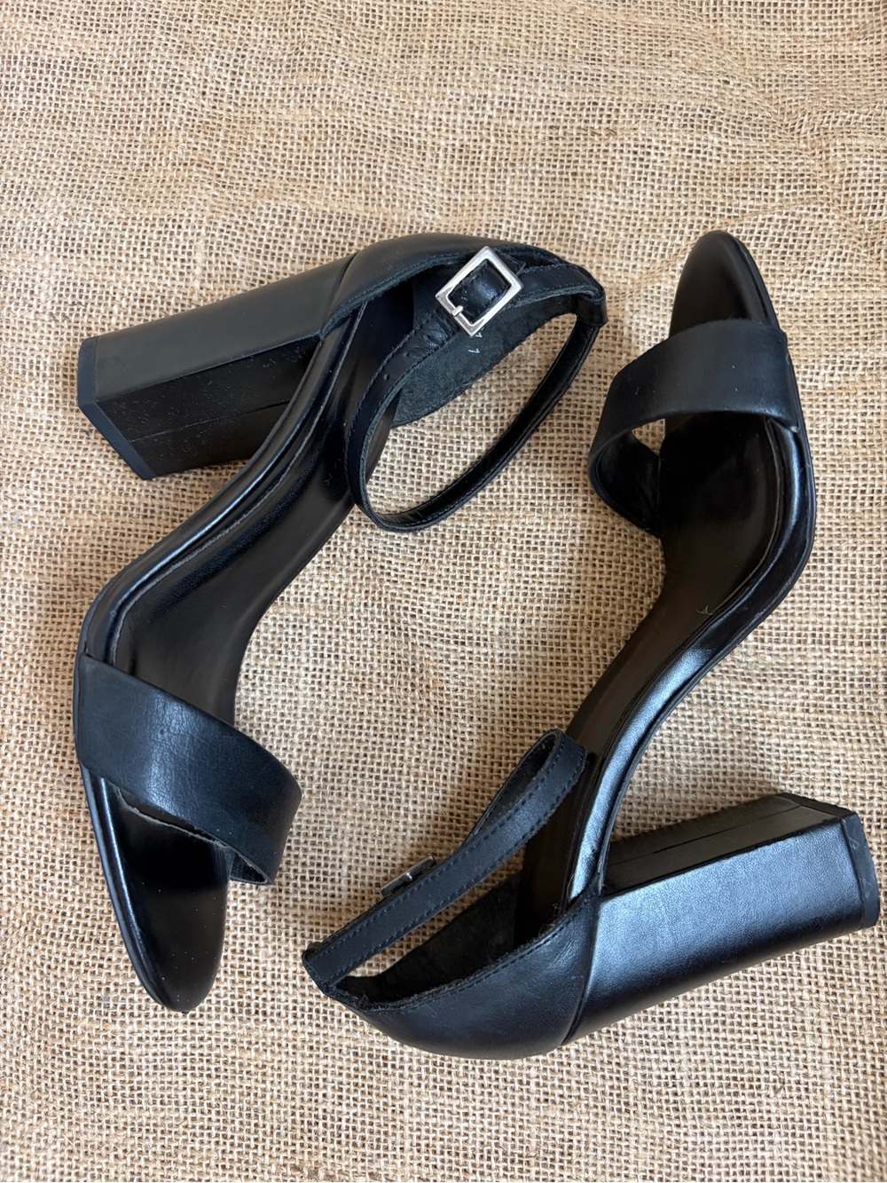 n e w l o o k • leather sandal - Picture 10 of 12
